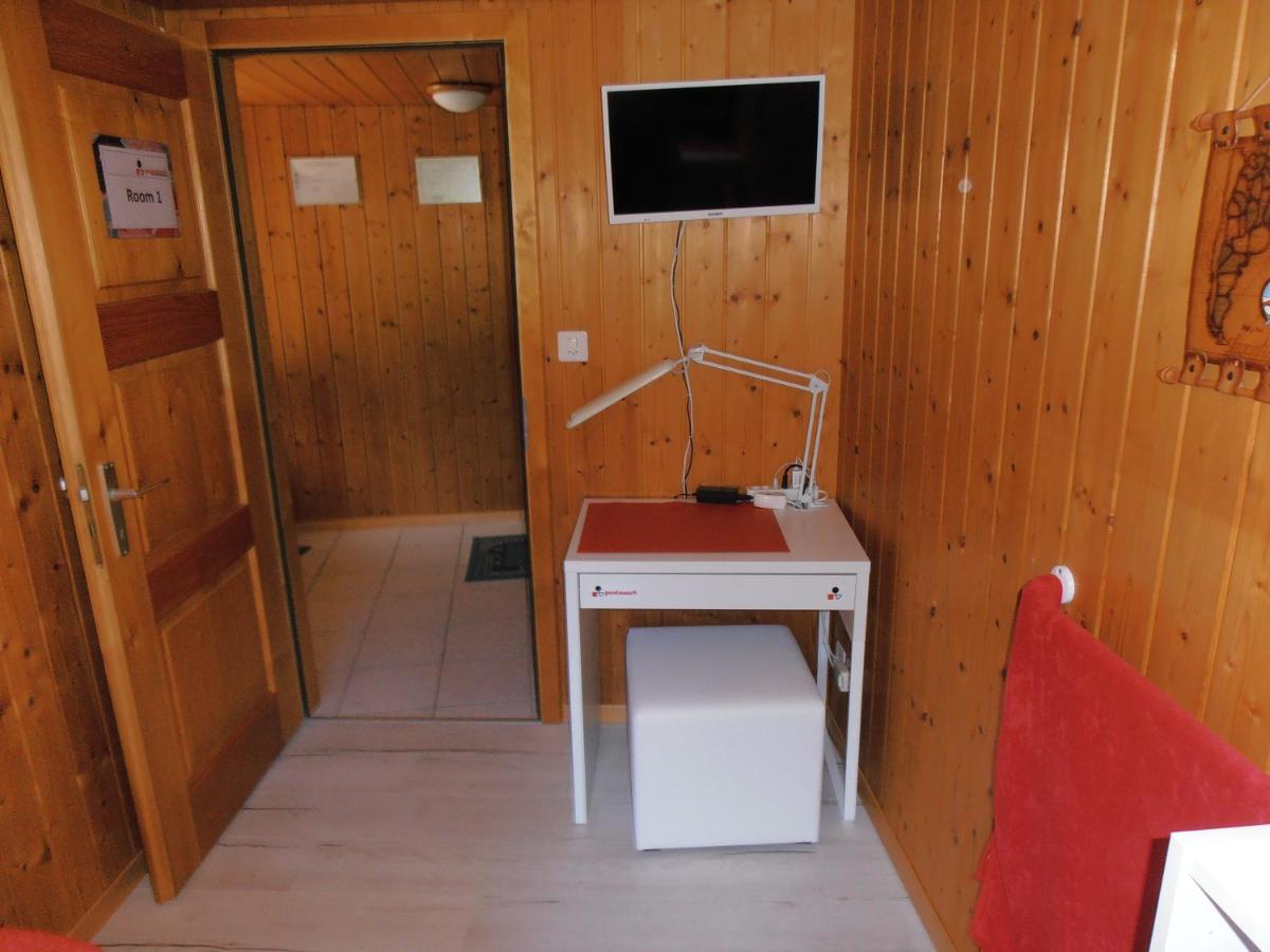 Postman8 - Bed And Breakfast シュタルデン エクステリア 写真