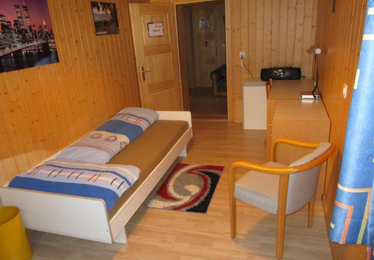 Postman8 - Bed And Breakfast シュタルデン エクステリア 写真